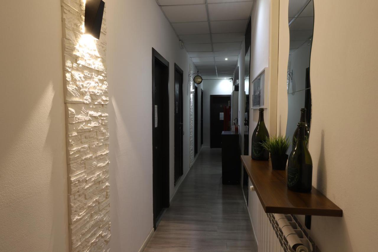 Guest House Minas Milano Exterior foto