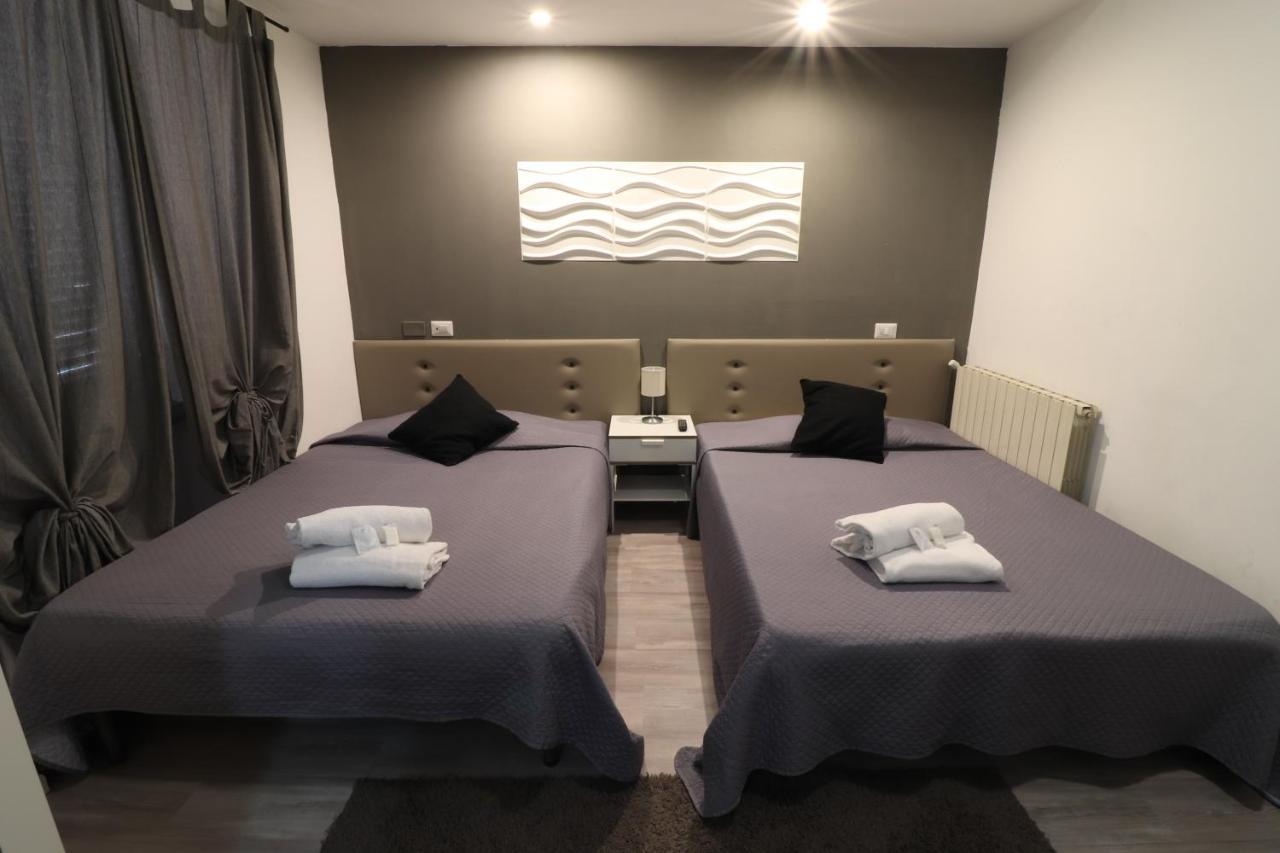 Guest House Minas Milano Exterior foto